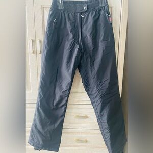 Obermeyer women’s ski pant size 4